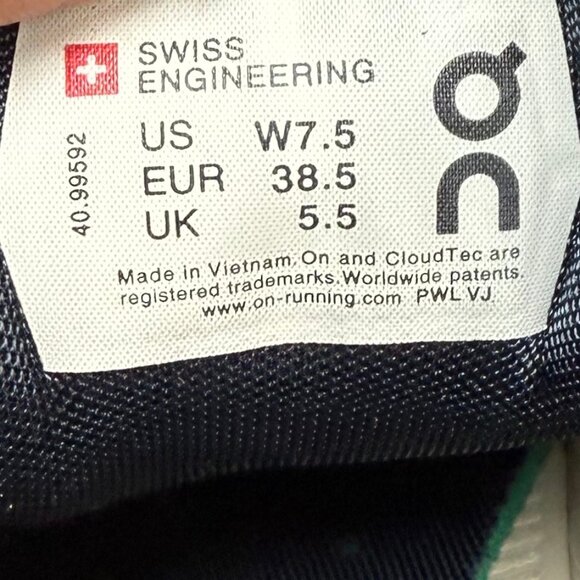 On Clouds Shoes - ON CLOUD X BLACK Women Size 7.5 Runnng Shoe